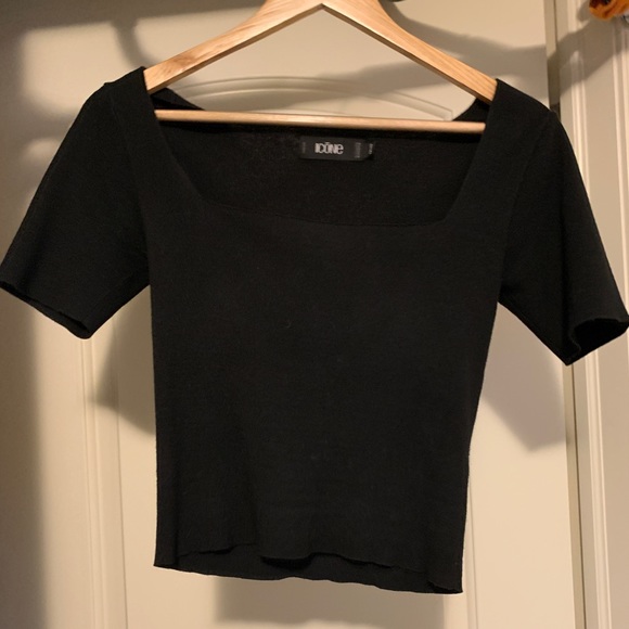 Squareneck short sleeve ribbed black top - Picture 2 of 3